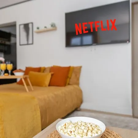 Apartment Le Nid Douillet : Paris Proche-cozy-netflix *